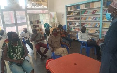 Lilongwe IIB Distributes Books to Vendors